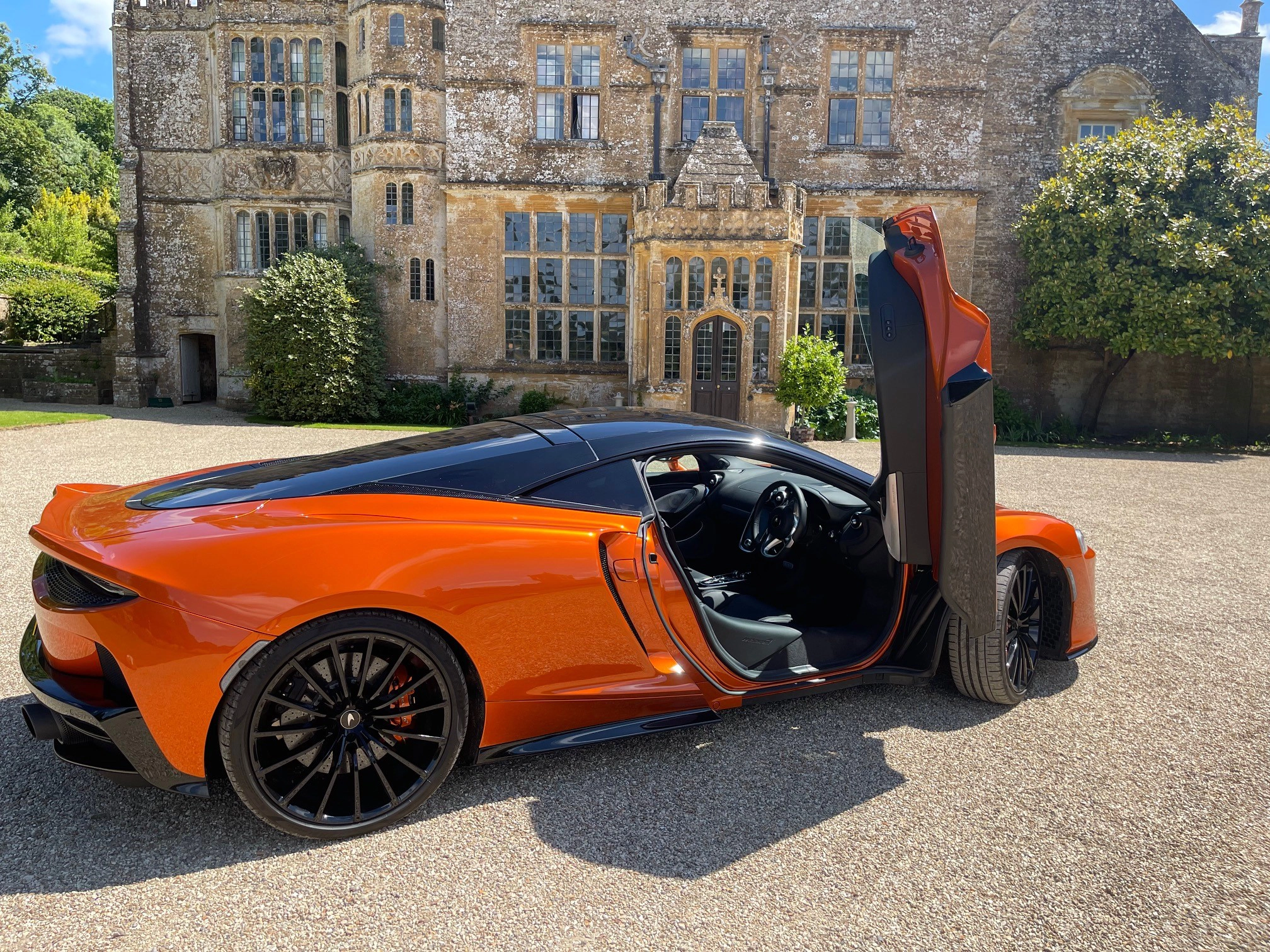 Performance & Super Cars